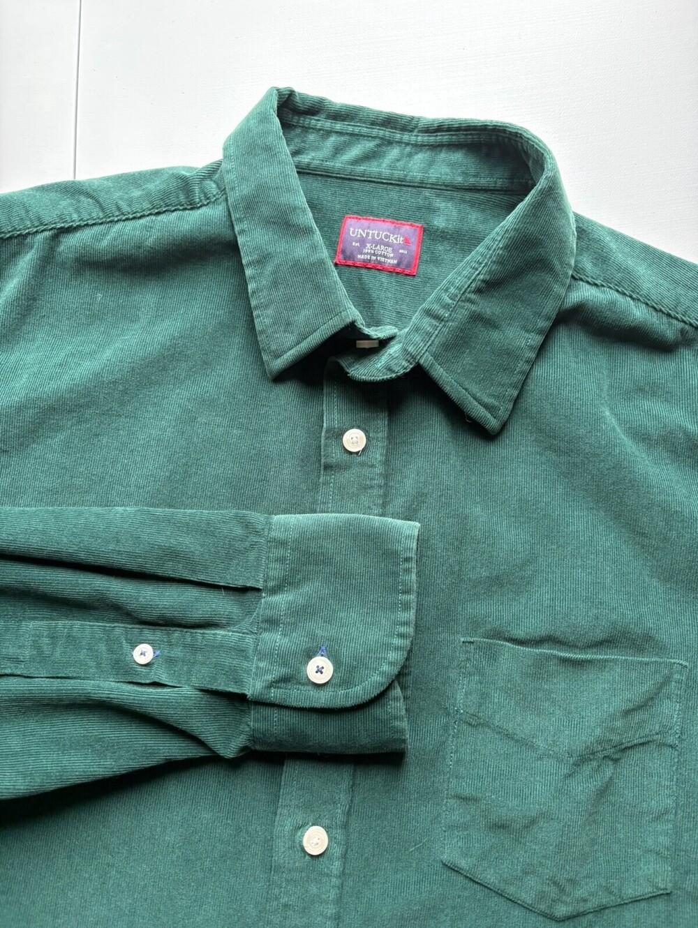 UNTUCKit Corduroy Shirt Mens XL Green 100% Cotton Casual Long Sleeve Button Up